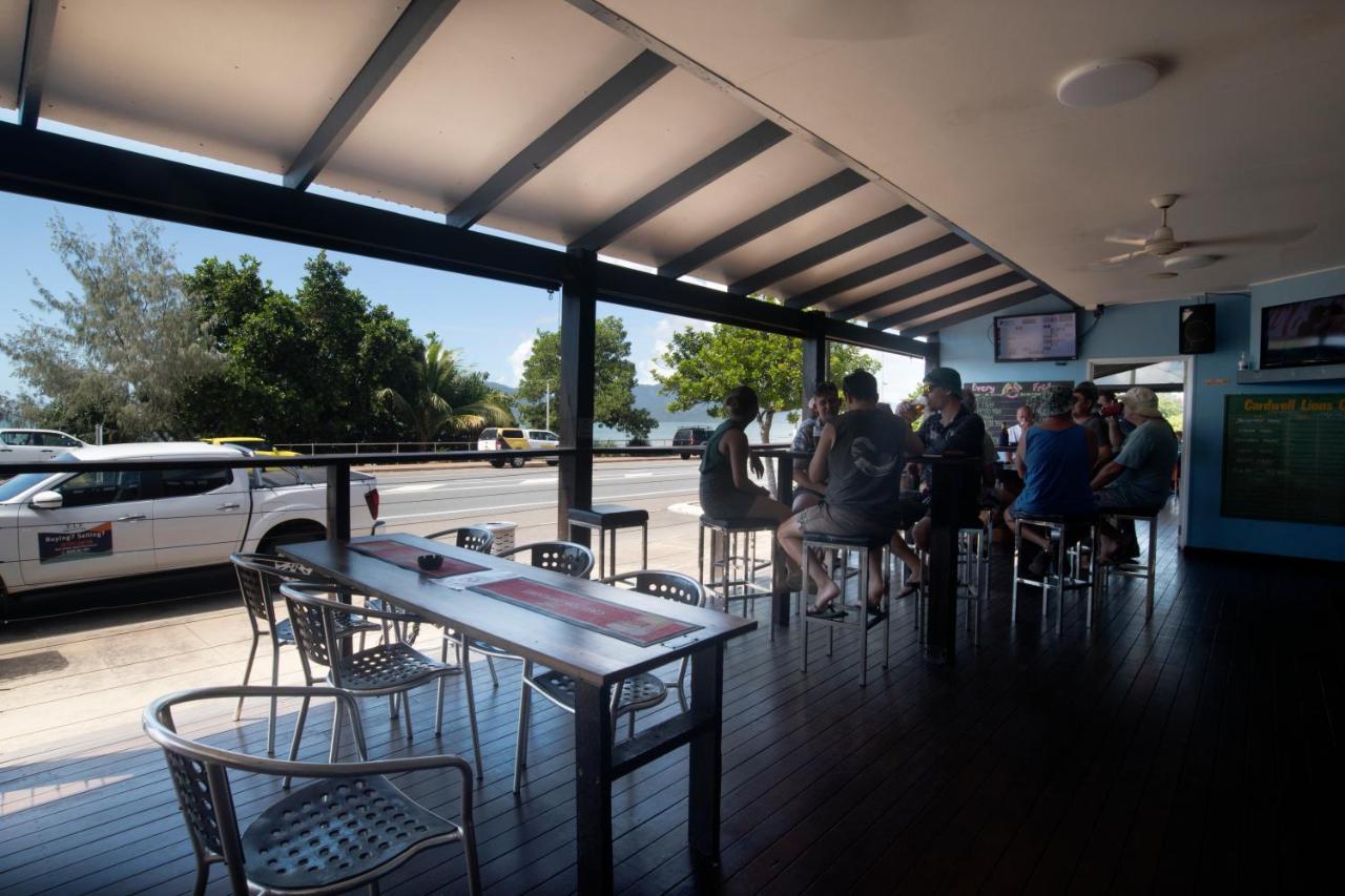 Nightcap At Marine Hotel Cardwell Buitenkant foto