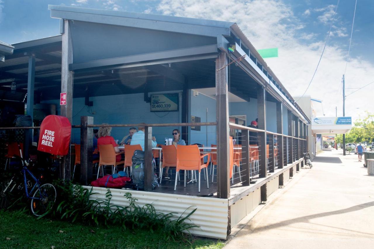 Nightcap At Marine Hotel Cardwell Buitenkant foto